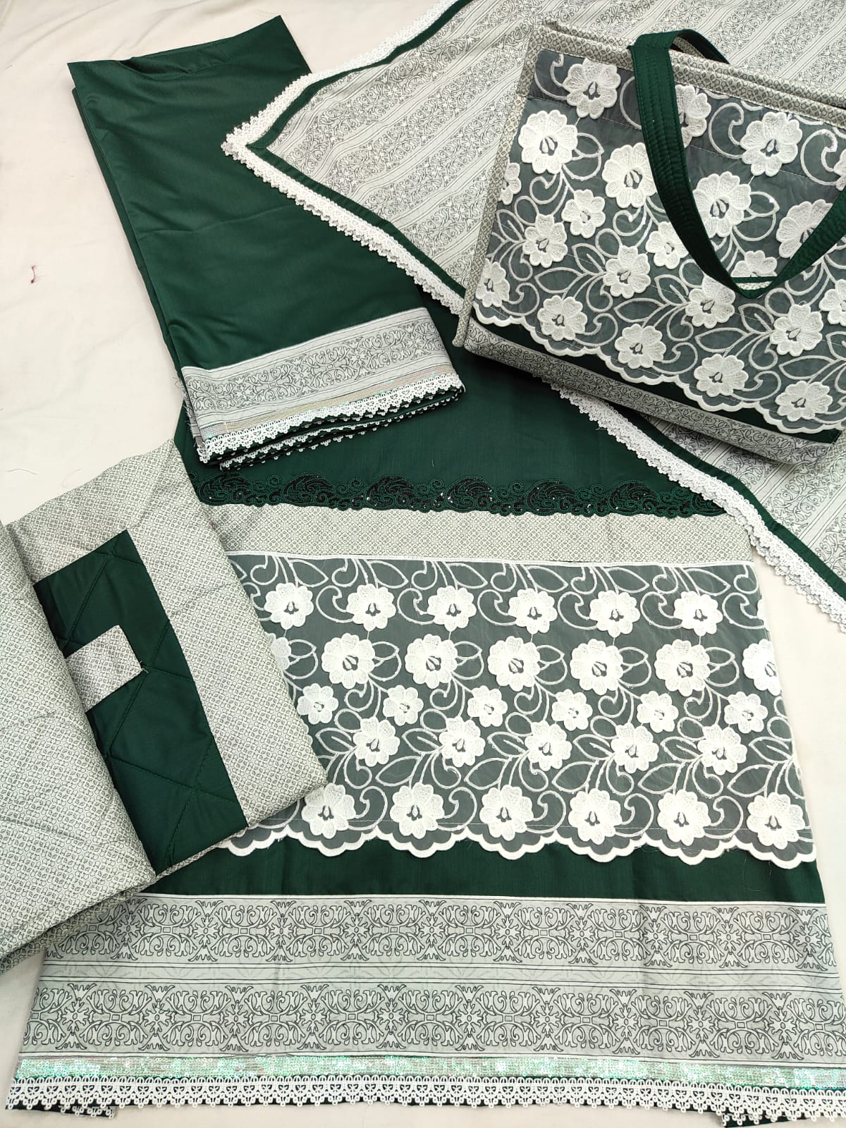  Namazi Rida cum Jori RCJ with Quilted Masallah and spacious Quilted Bag